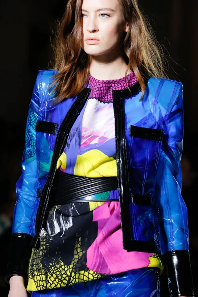 Look 68